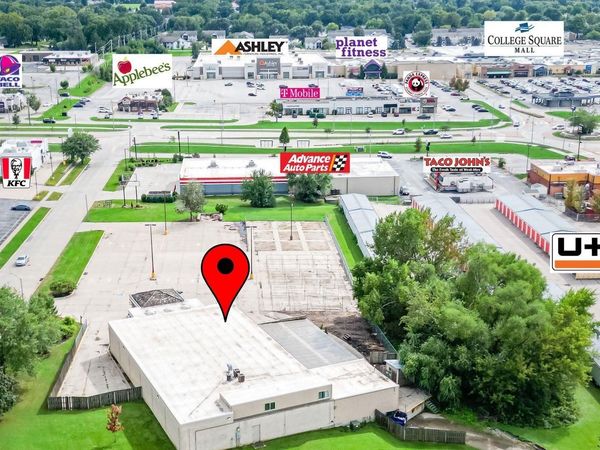 2501 Melrose Drive, Cedar Falls, IA 50613