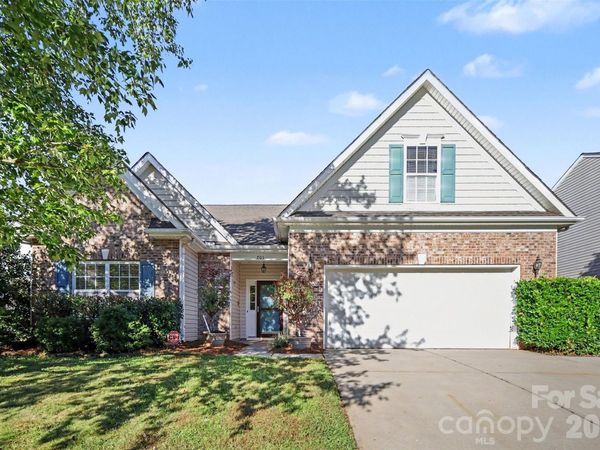 201 Augustus Lane, Mount Holly, NC 28120