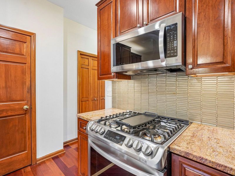 6255 Spinnaker Drive, Lewis Center, OH 43035 Photo 11