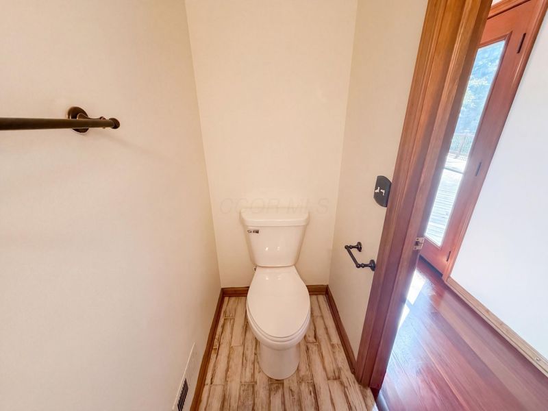 6255 Spinnaker Drive , Lewis Center, OH 43035 Photo 13