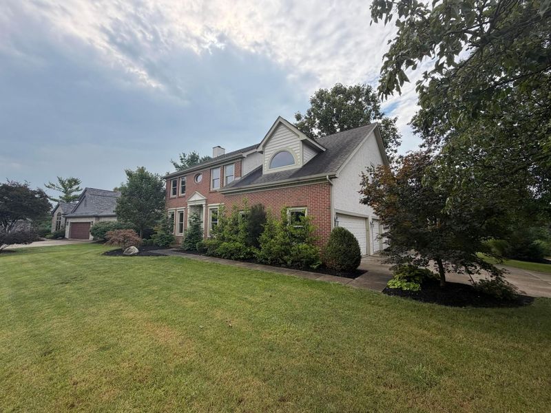 6255 Spinnaker Drive , Lewis Center, OH 43035 Photo 2
