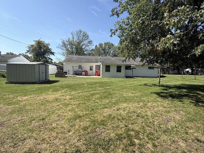200 Chandler Avenue, Unit B, London, OH 43140 Photo 3