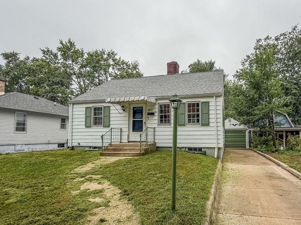 801 S Webber Street , Urbana, IL 61801