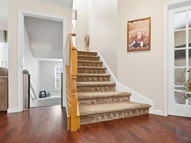 385 Indian Lake Drive, Hamilton Township, OH 45039 Photo 9