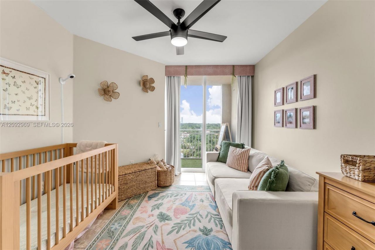 2425 SW 27th Ave , Unit 704, Miami, FL 33145 Photo