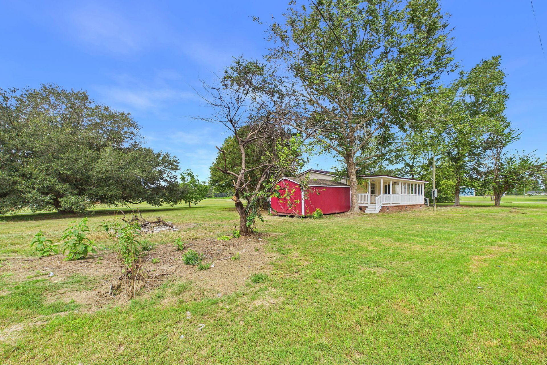308 Michelle Street Photo 45
