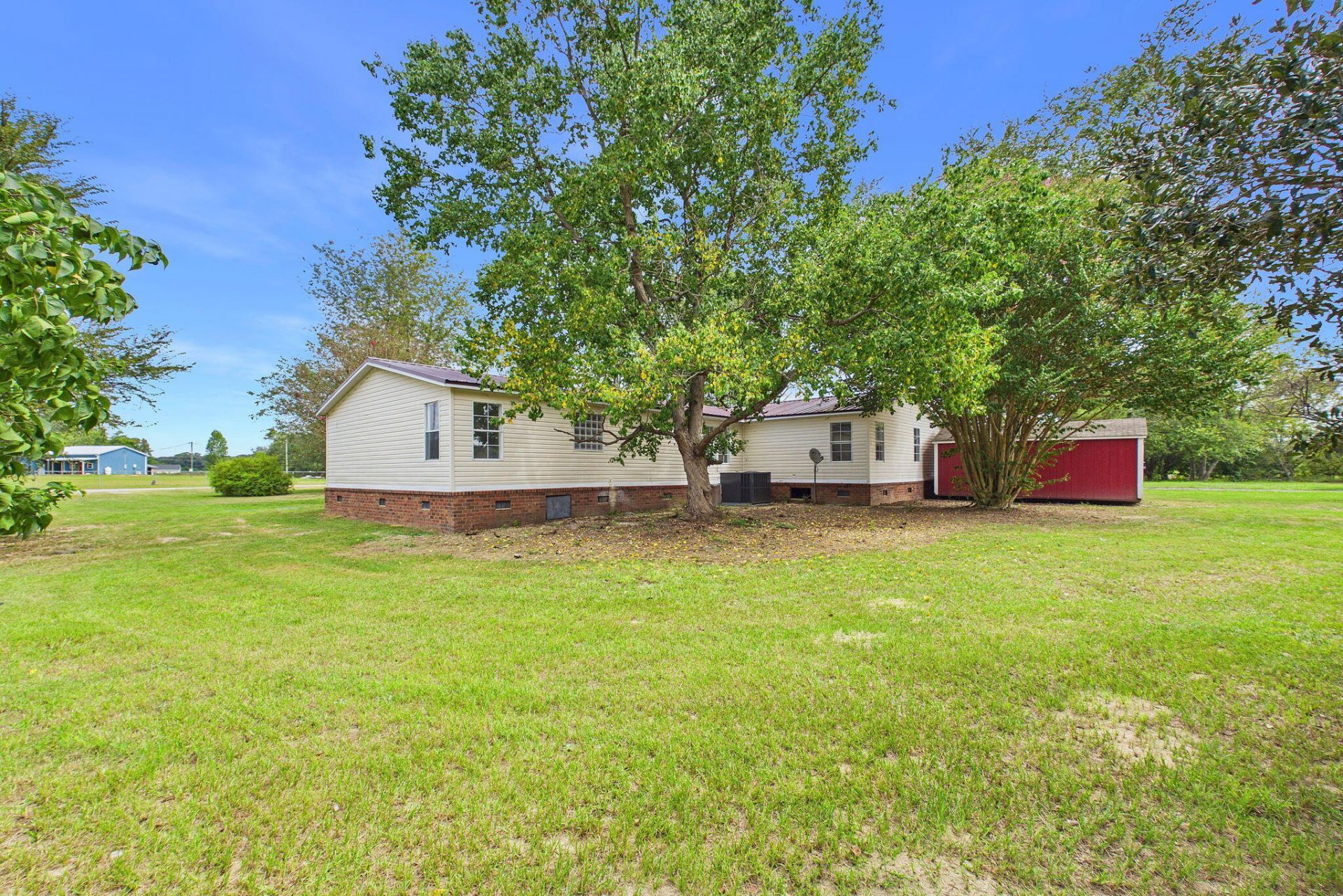 308 Michelle Street Photo 49