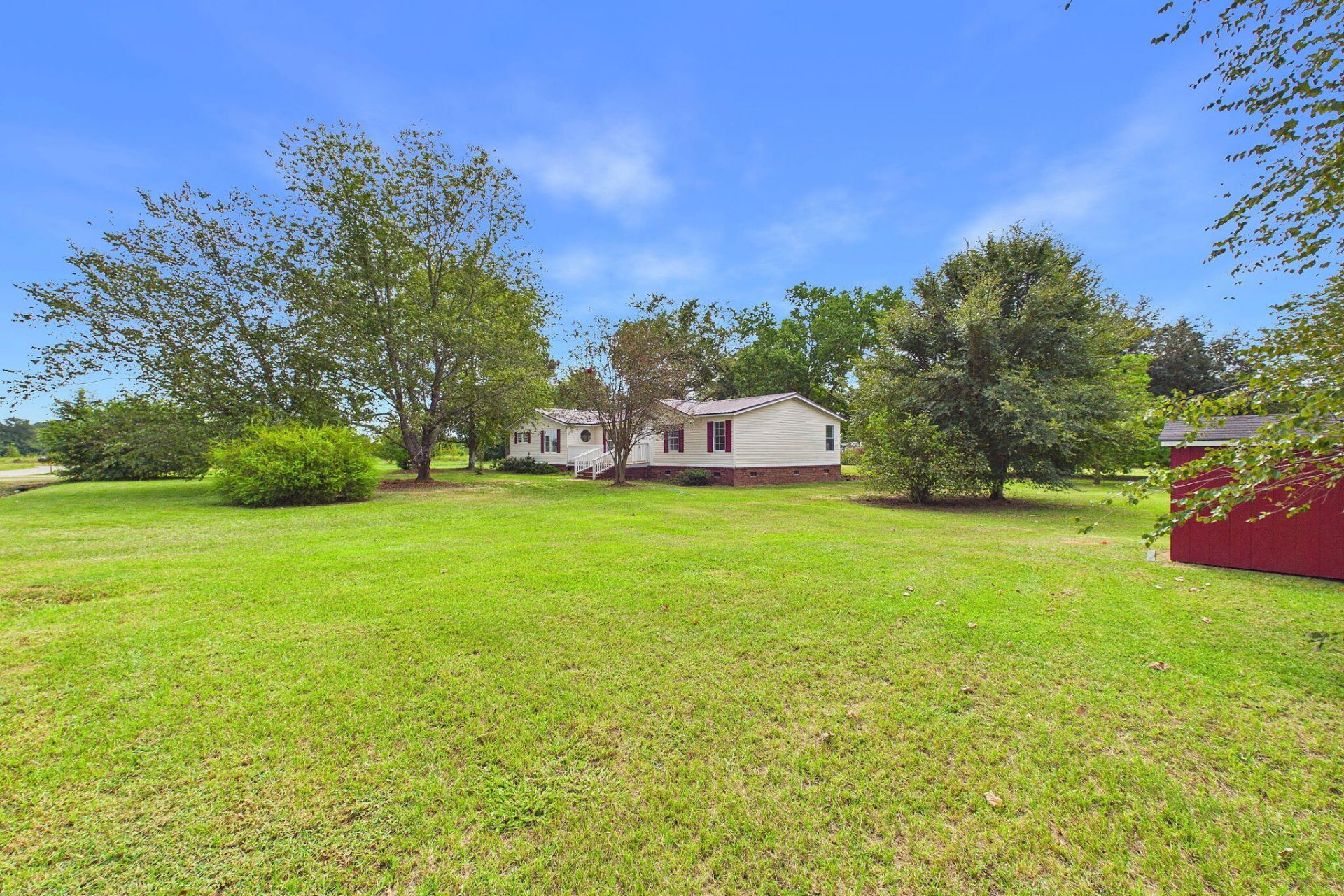 308 Michelle Street Photo 54