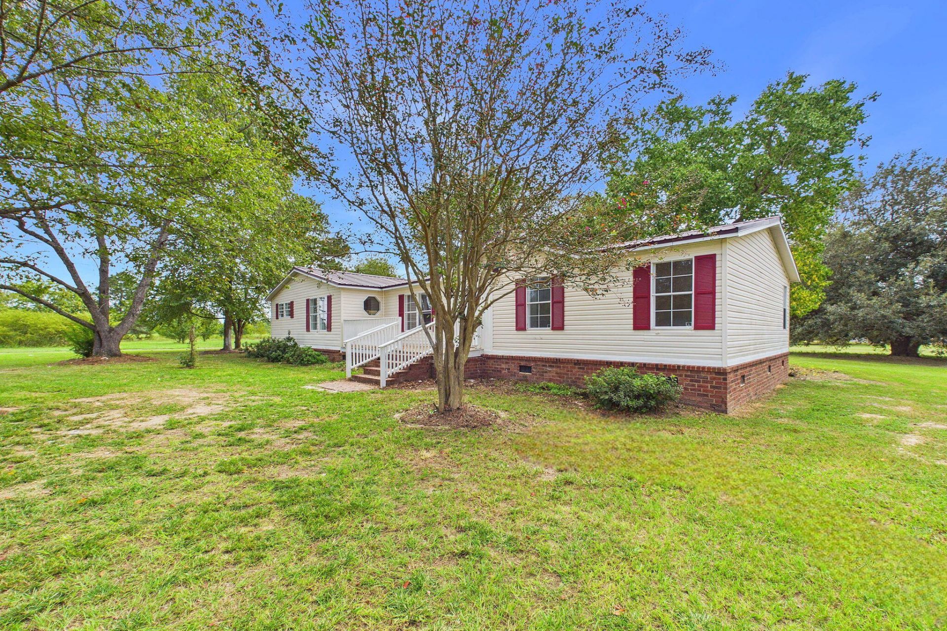 308 Michelle Street Photo 55