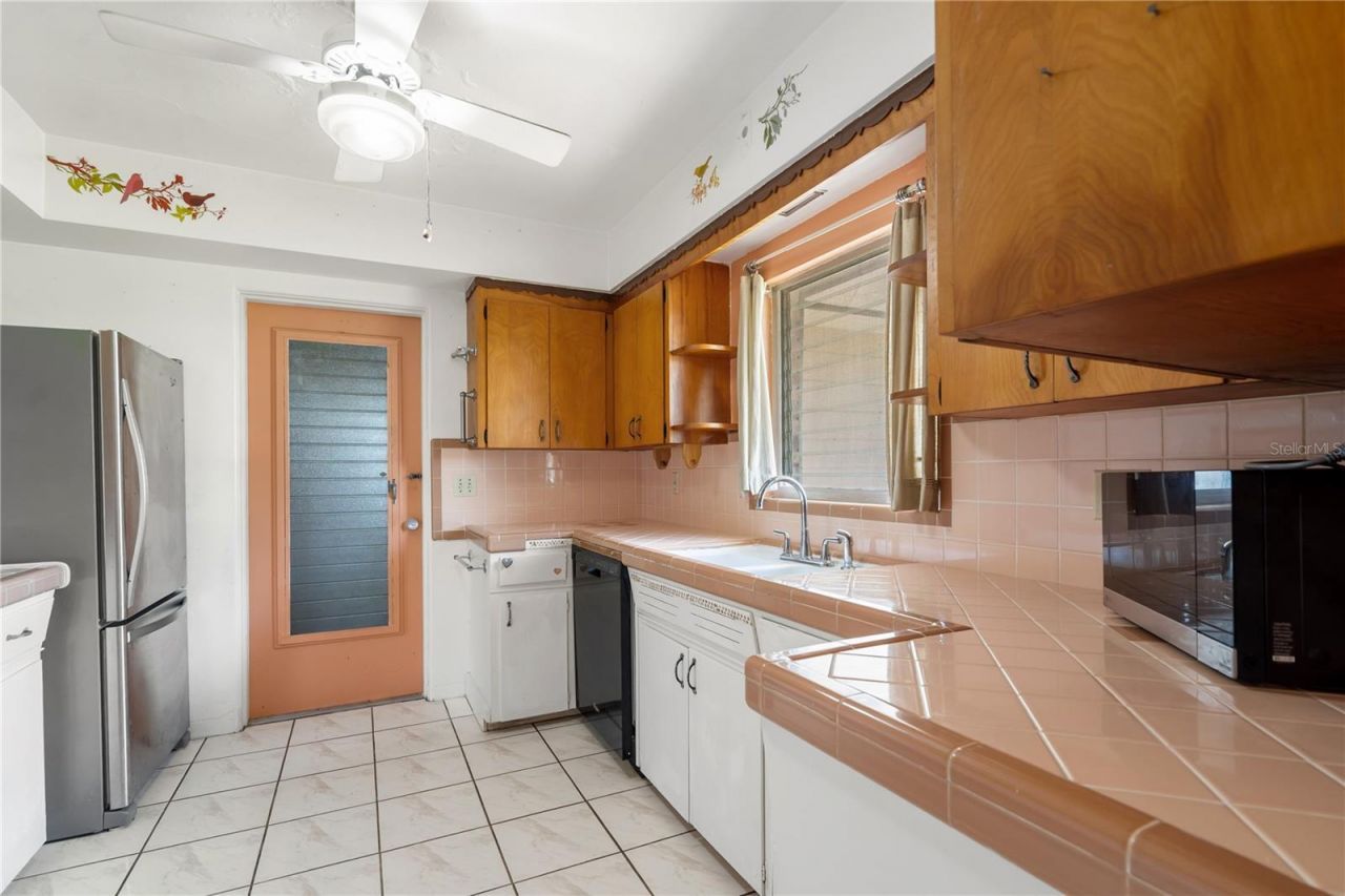 6219 6th Avenue S, Saint Petersburg, FL 33707 Photo