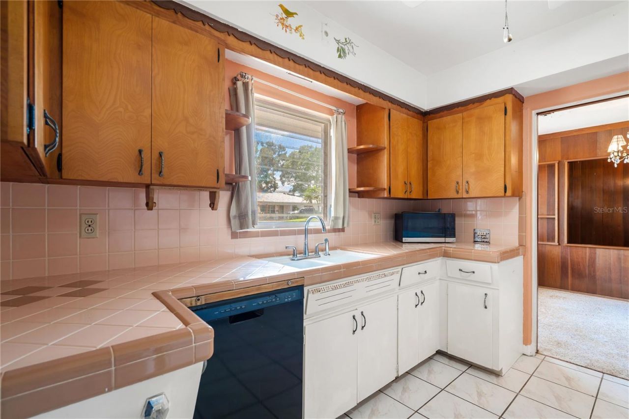6219 6th Avenue S, Saint Petersburg, FL 33707 Photo