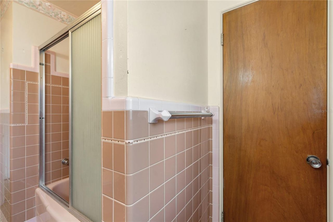 6219 6th Avenue S, Saint Petersburg, FL 33707 Photo
