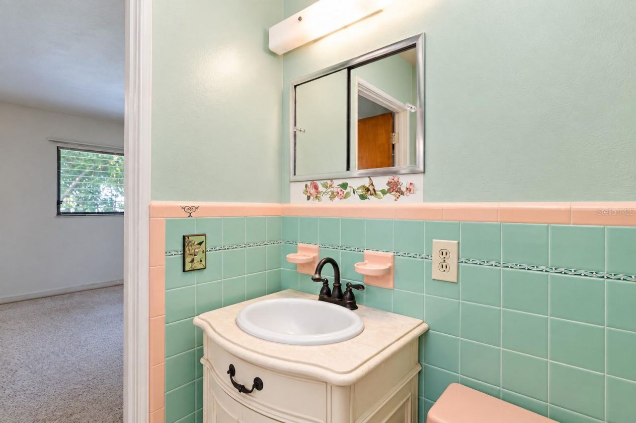 6219 6th Avenue S, Saint Petersburg, FL 33707 Photo