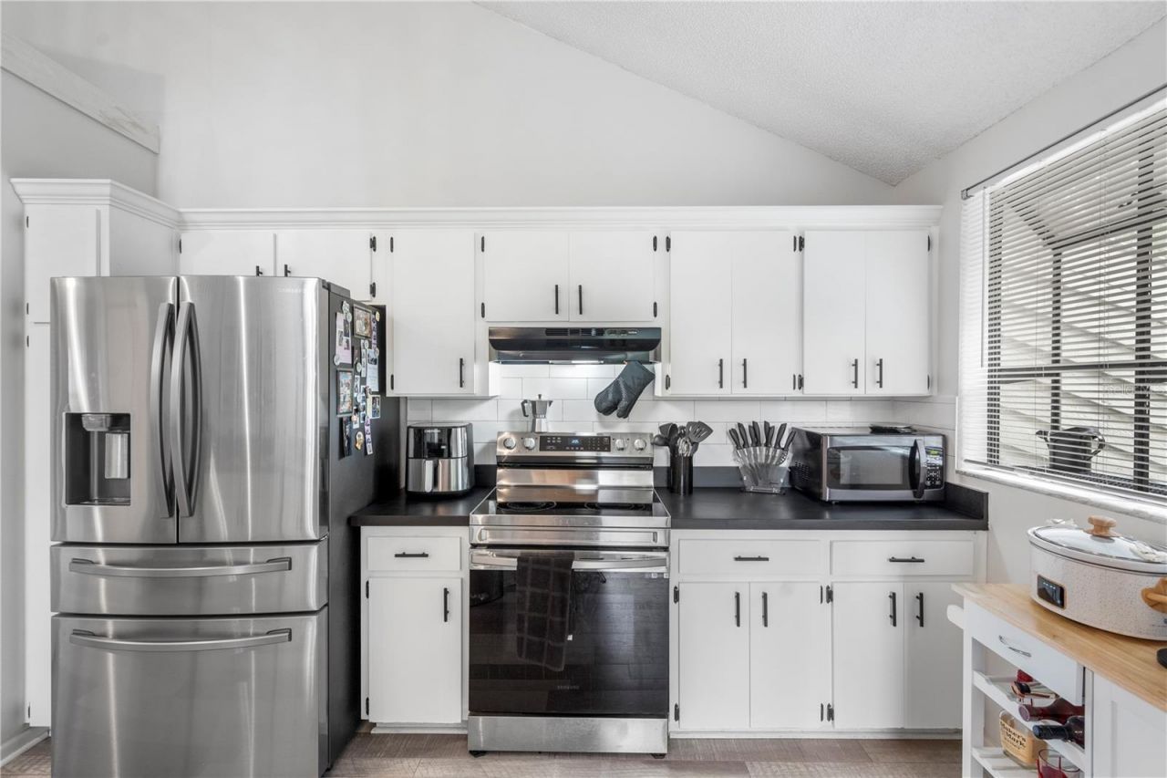 11732 Rolling Pine Lane , Port Richey, FL 34668 Photo