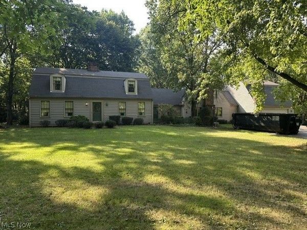 11090 Sharrott Road, North Lima, OH 44452