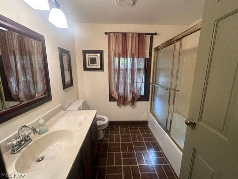 11090 Sharrott Road, North Lima, OH 44452 Photo 16