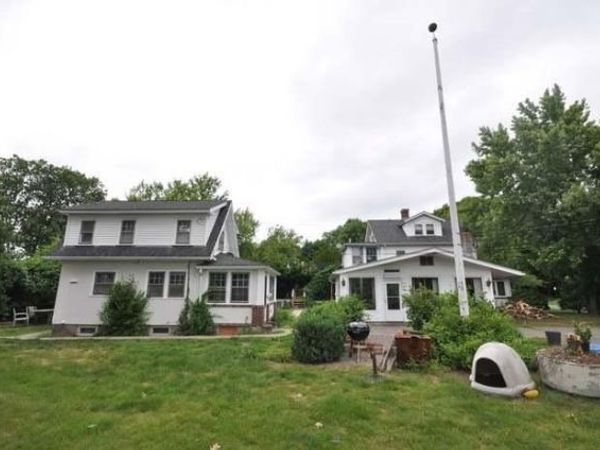 42 Birch Rd, Framingham, MA 01701