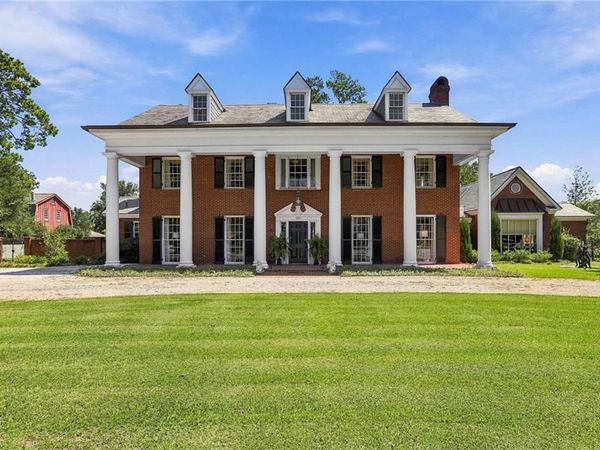 122 COLLEGE Drive, Hammond, LA 70401