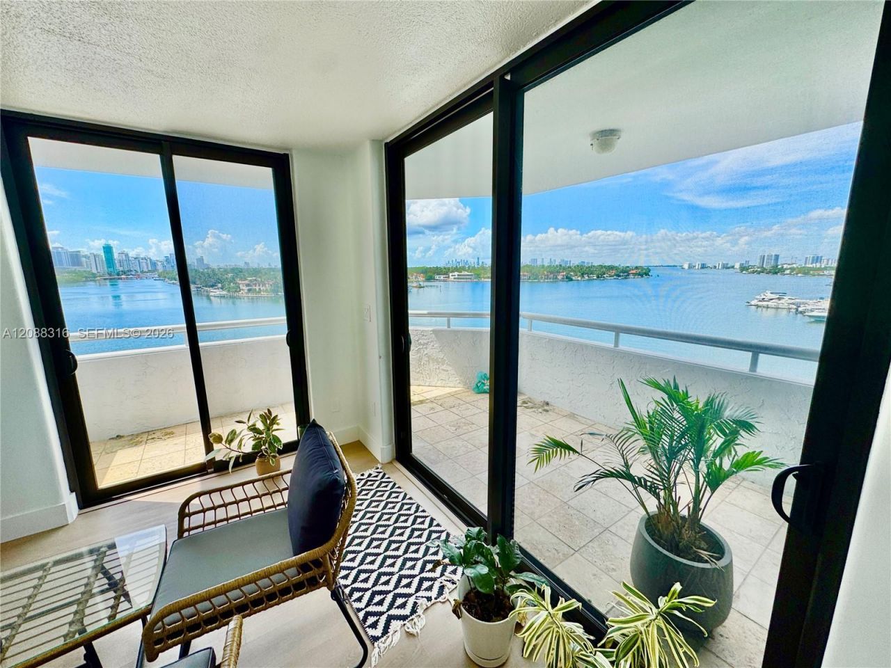 6830 Indian Creek Dr, Unit 7E, Miami Beach, FL 33141 Photo