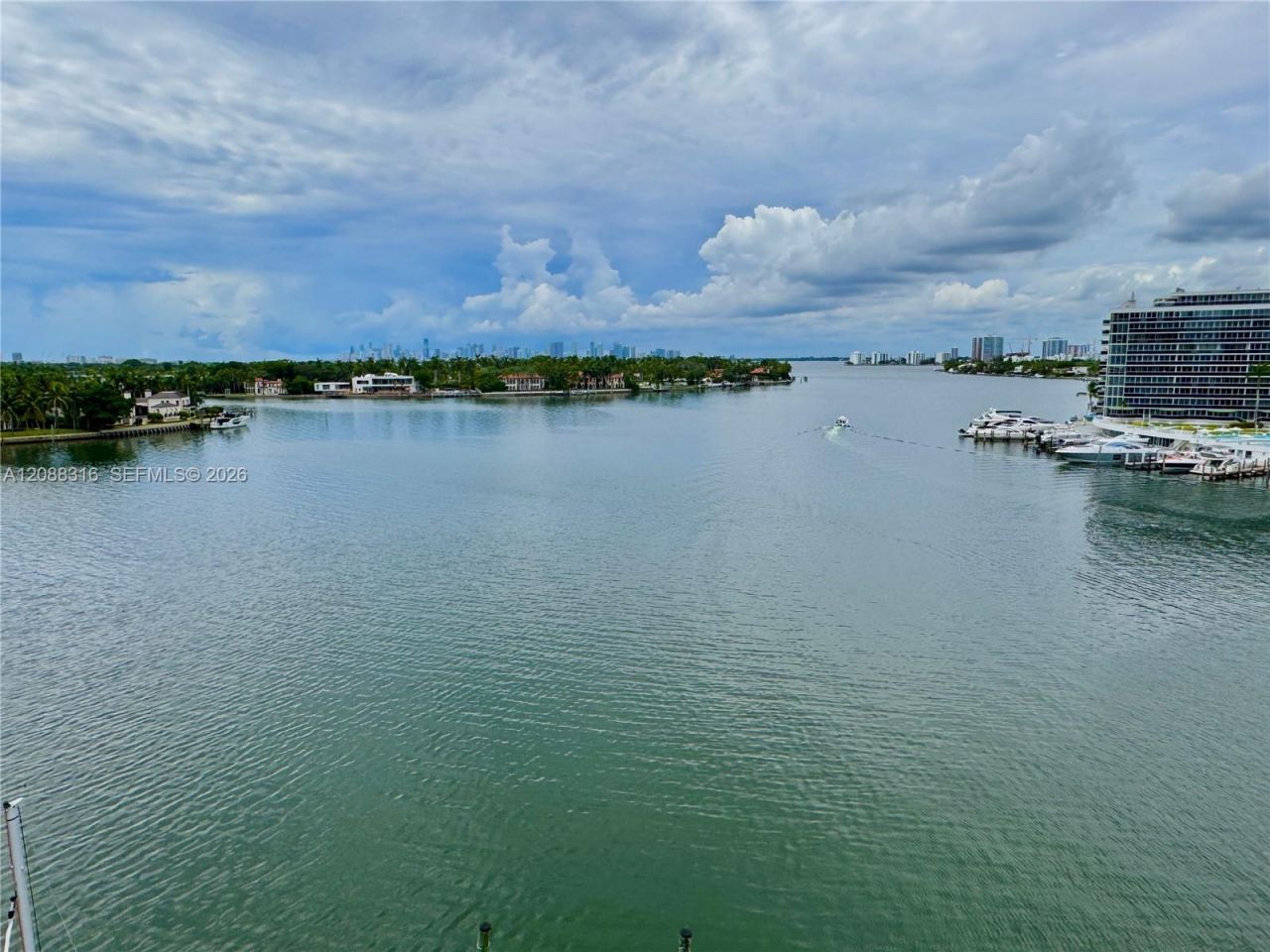 6830 Indian Creek Dr, Unit 7E, Miami Beach, FL 33141 Photo