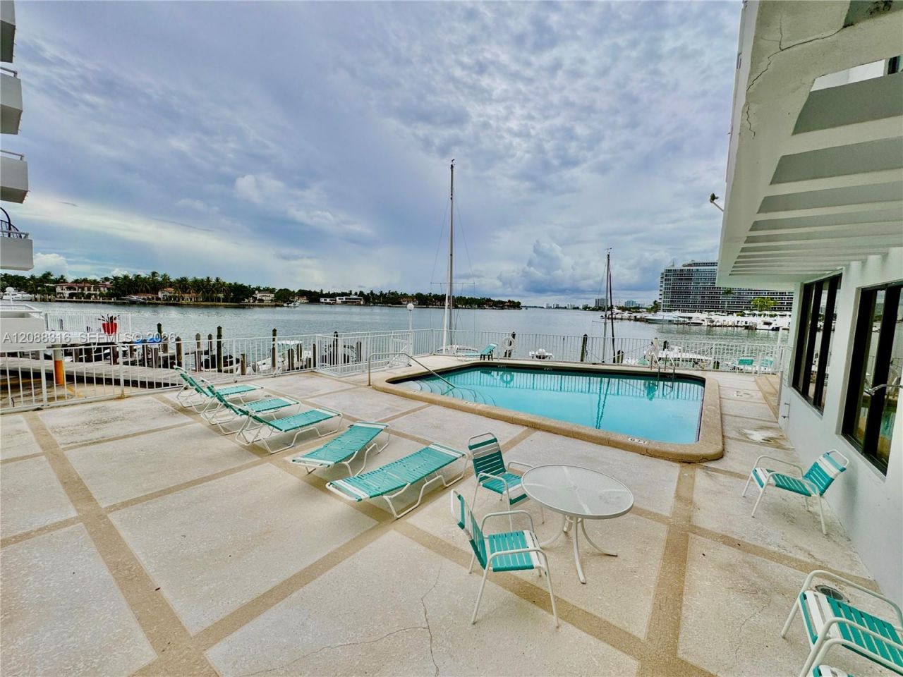 6830 Indian Creek Dr, Unit 7E, Miami Beach, FL 33141 Photo