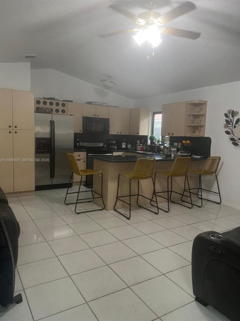 10071 NW 127 Terrace , Hialeah Gardens, FL 33018 Photo