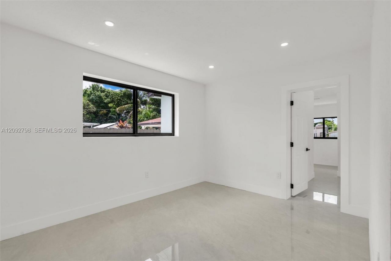 20154 NW 12th Pl, Miami Gardens, FL 33169 Photo