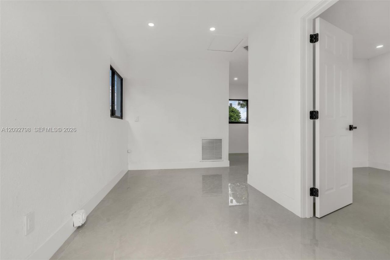 20154 NW 12th Pl, Miami Gardens, FL 33169 Photo
