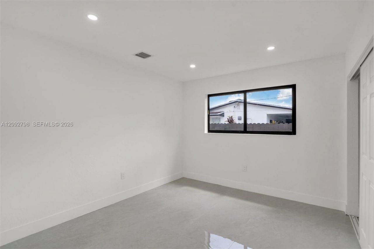 20154 NW 12th Pl, Miami Gardens, FL 33169 Photo