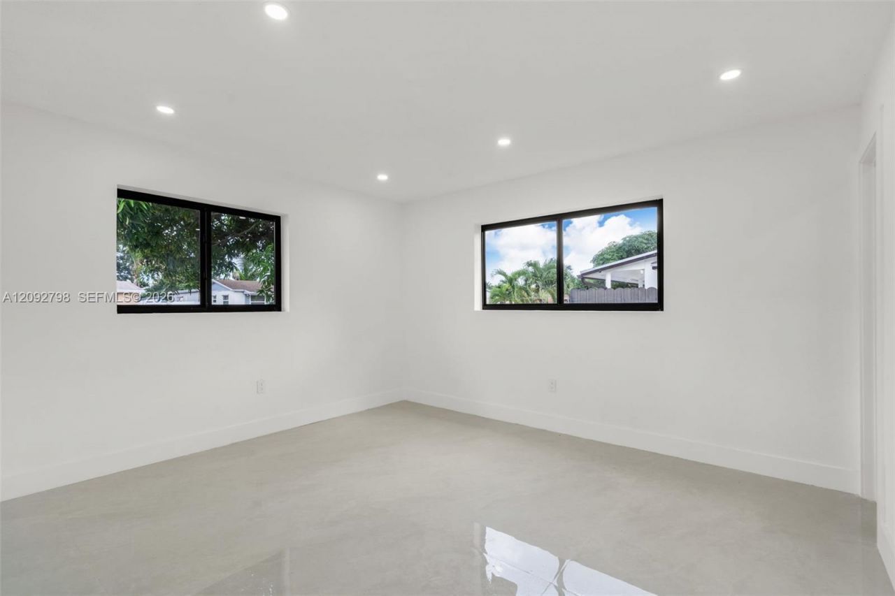 20154 NW 12th Pl, Miami Gardens, FL 33169 Photo