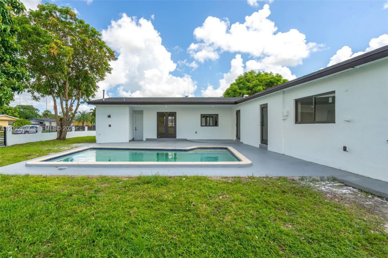 20154 NW 12th Pl, Miami Gardens, FL 33169 Photo