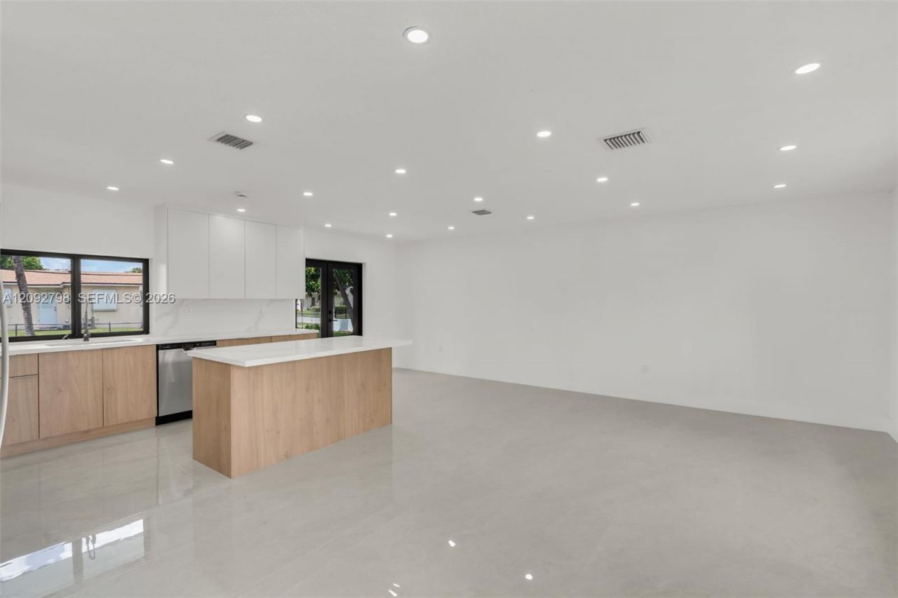 20154 NW 12th Pl, Miami Gardens, FL 33169 Photo