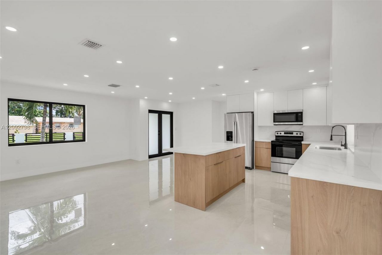 20154 NW 12th Pl, Miami Gardens, FL 33169 Photo