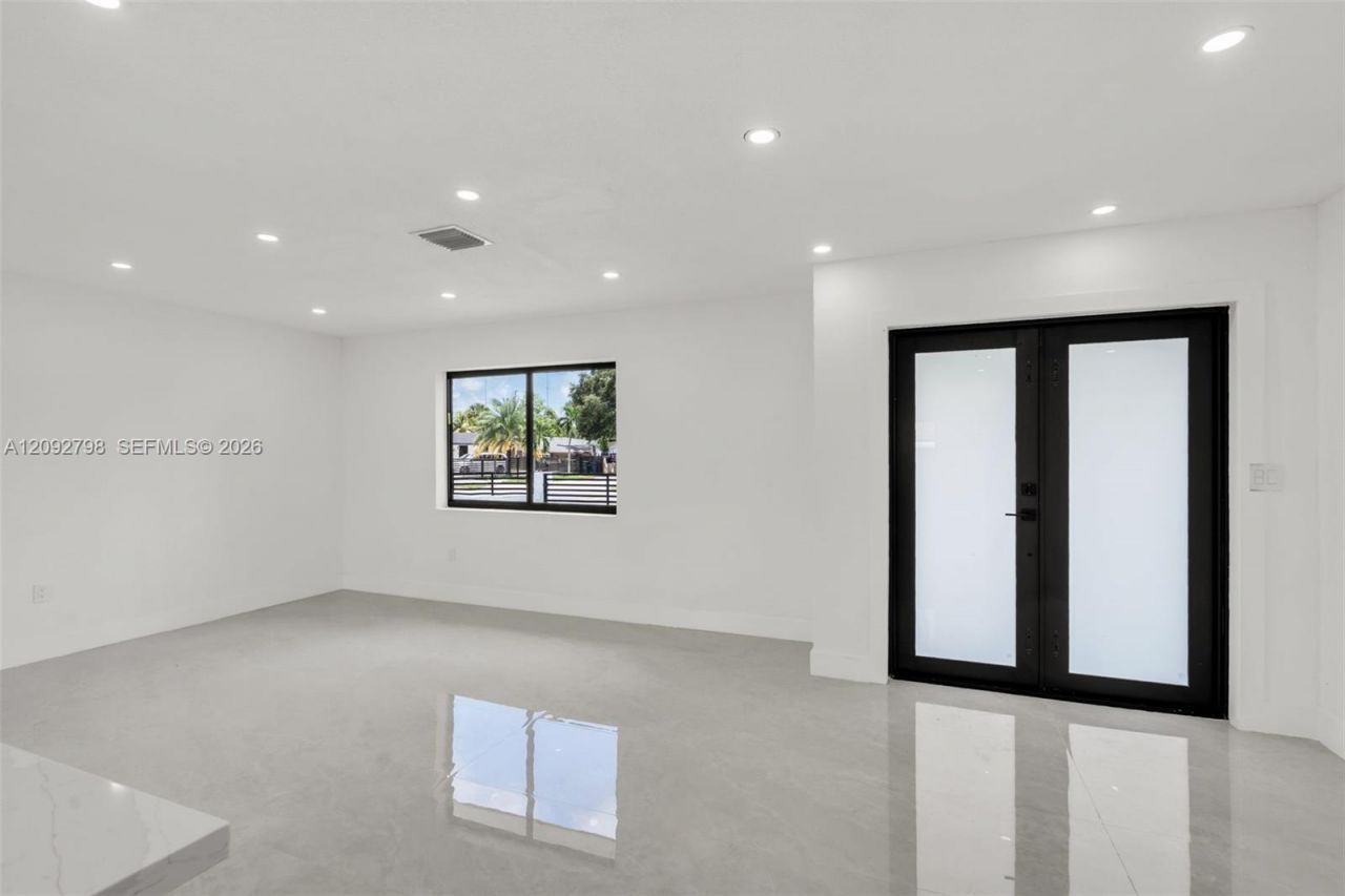 20154 NW 12th Pl, Miami Gardens, FL 33169 Photo
