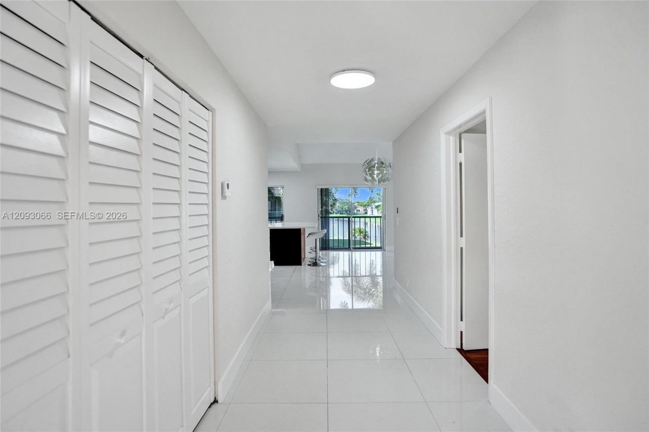 7581 NW 86th Ter, Unit 201, Tamarac, FL 33321 Photo