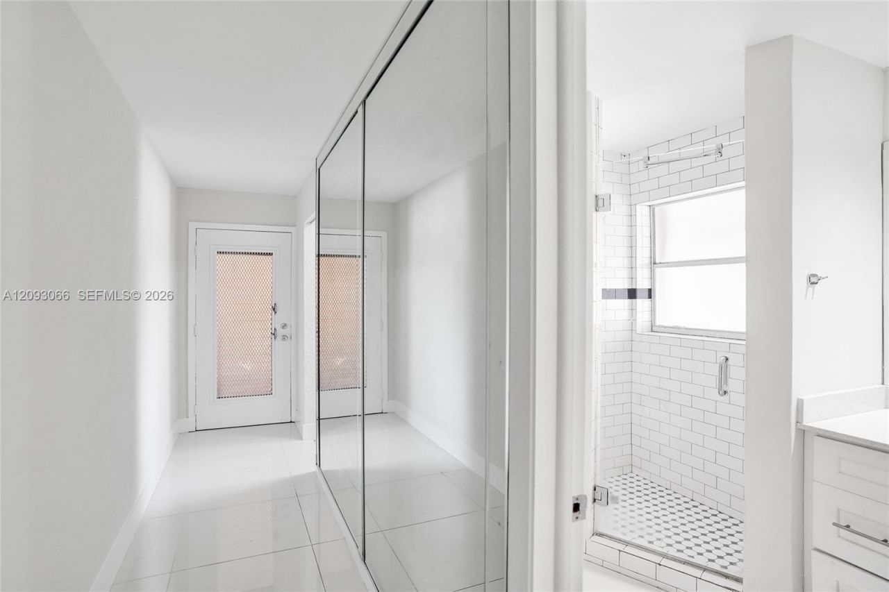 7581 NW 86th Ter, Unit 201, Tamarac, FL 33321 Photo