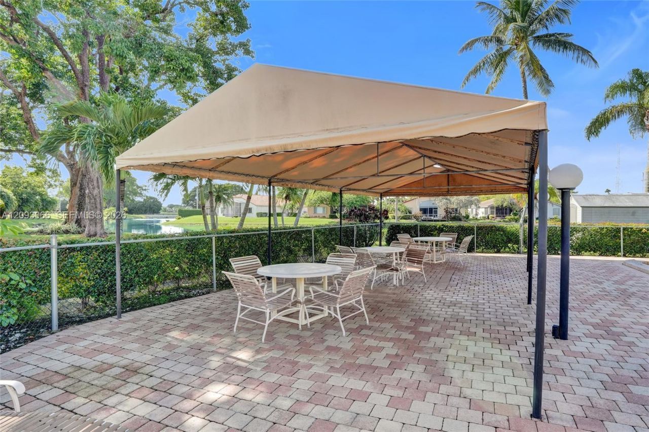 7581 NW 86th Ter, Unit 201, Tamarac, FL 33321 Photo