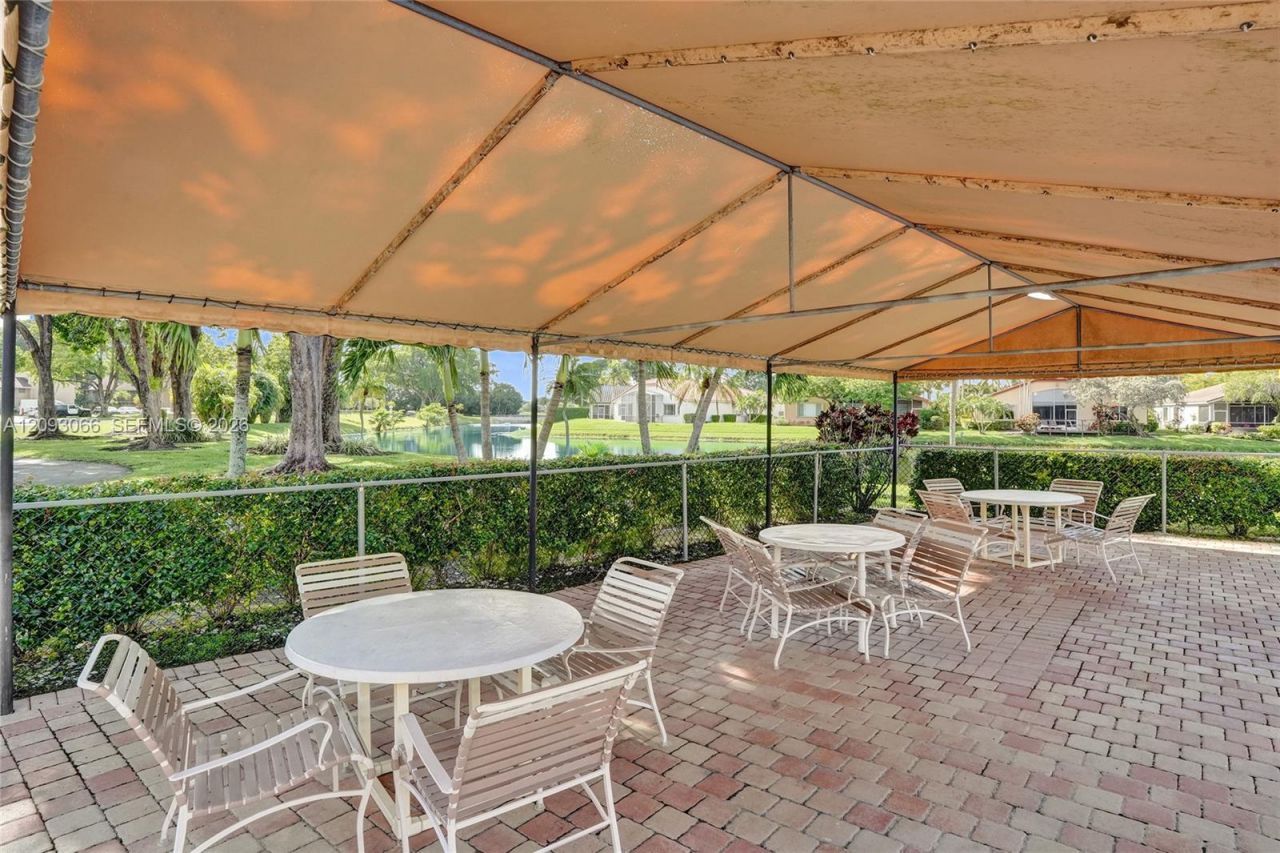 7581 NW 86th Ter, Unit 201, Tamarac, FL 33321 Photo
