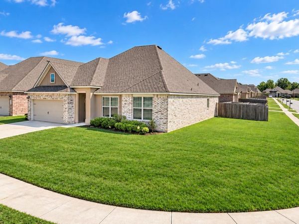 21356 West Grove Dr, Zachary, LA 70791