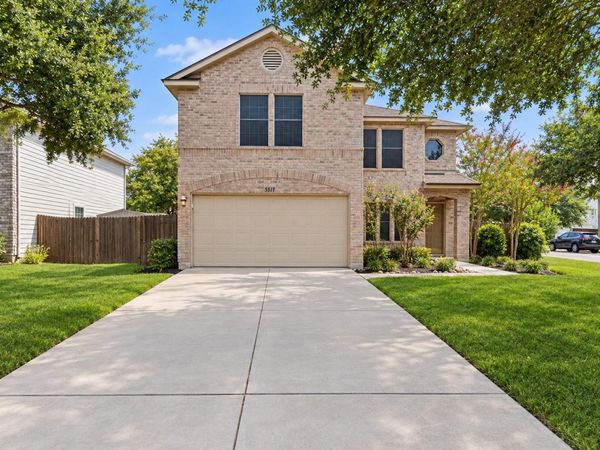 551 Whispering Hollow DR, Kyle, TX 78640