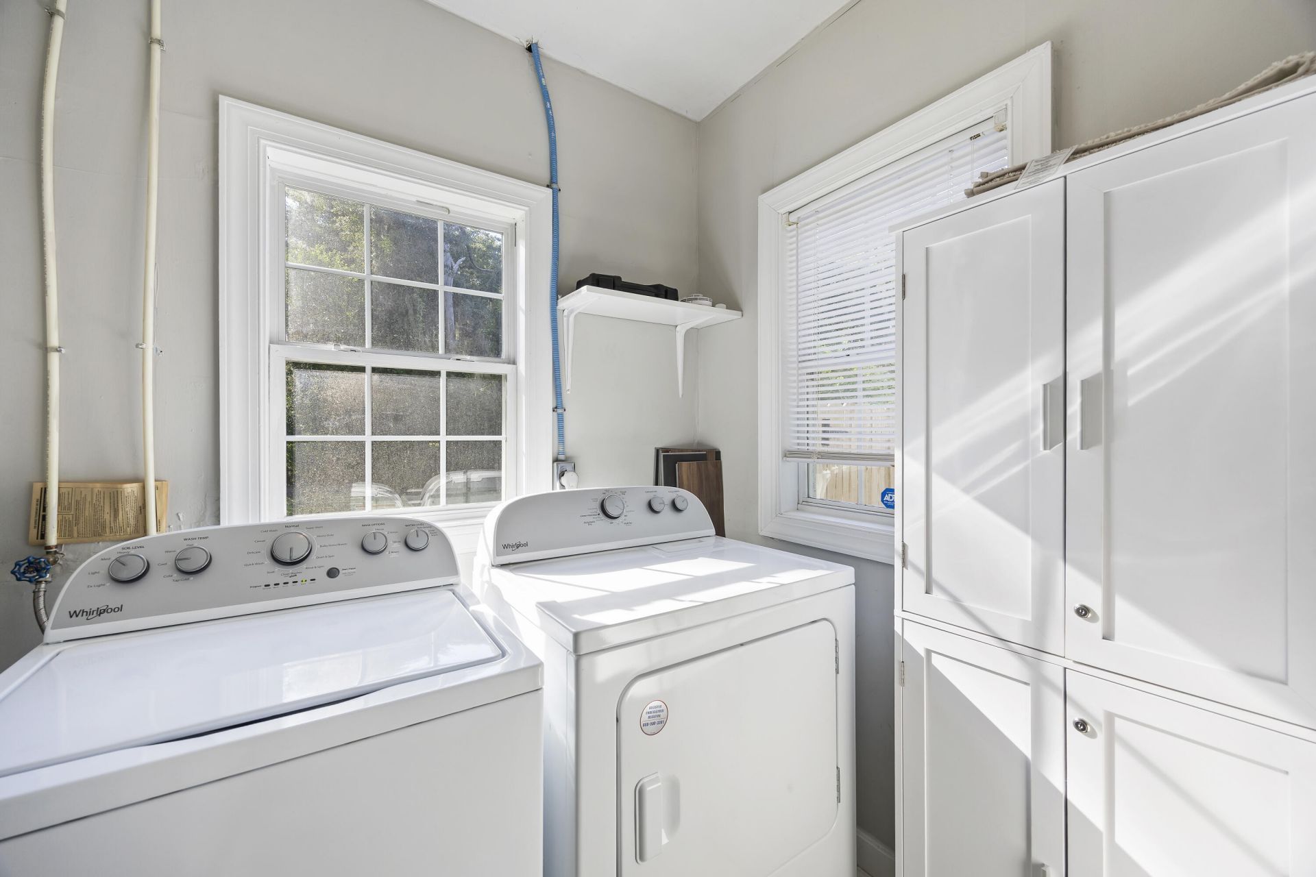 162 James Street Photo 19