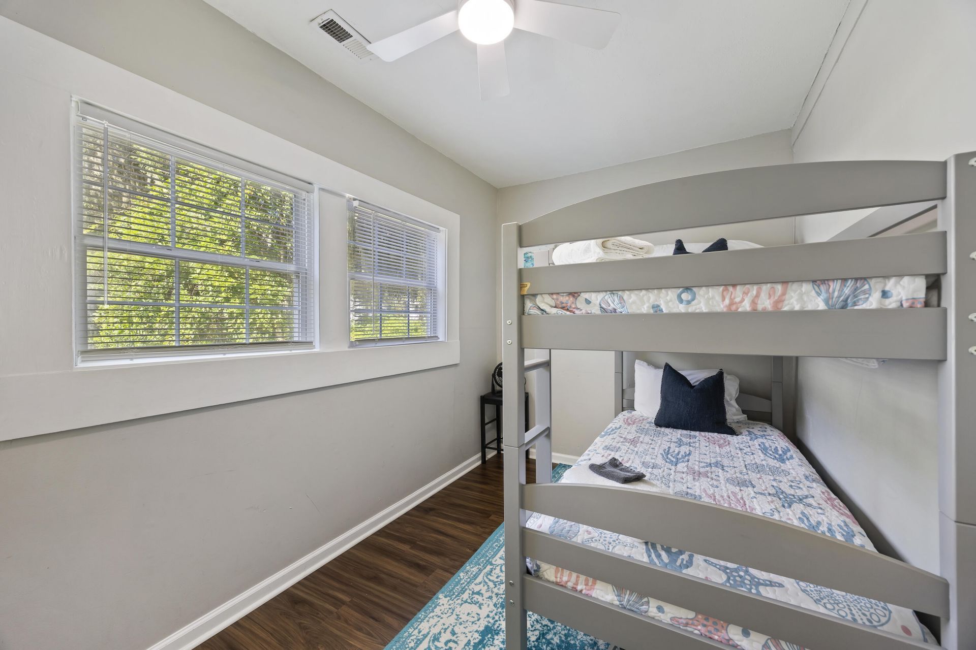 162 James Street Photo 22