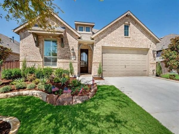 1105 Bluestem Drive , Aubrey, TX 76227