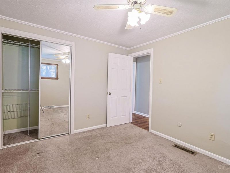 6051 Jerry Lee Drive, Miami Township, OH 45150 Photo 24