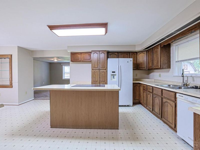 6051 Jerry Lee Drive, Miami Township, OH 45150 Photo 37