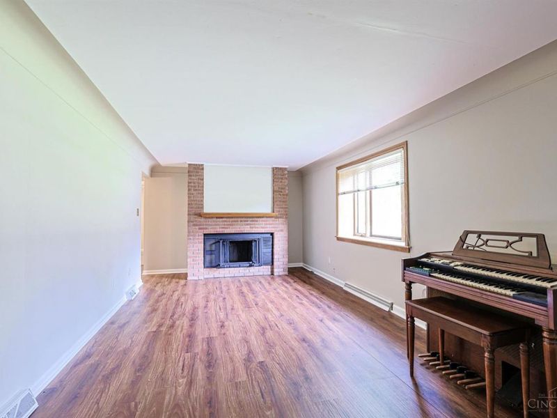 6051 Jerry Lee Drive, Miami Township, OH 45150 Photo 5