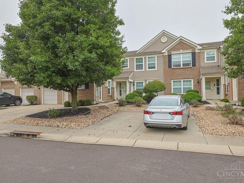 389 Legacy Way, Harrison, OH 45030 Photo 1