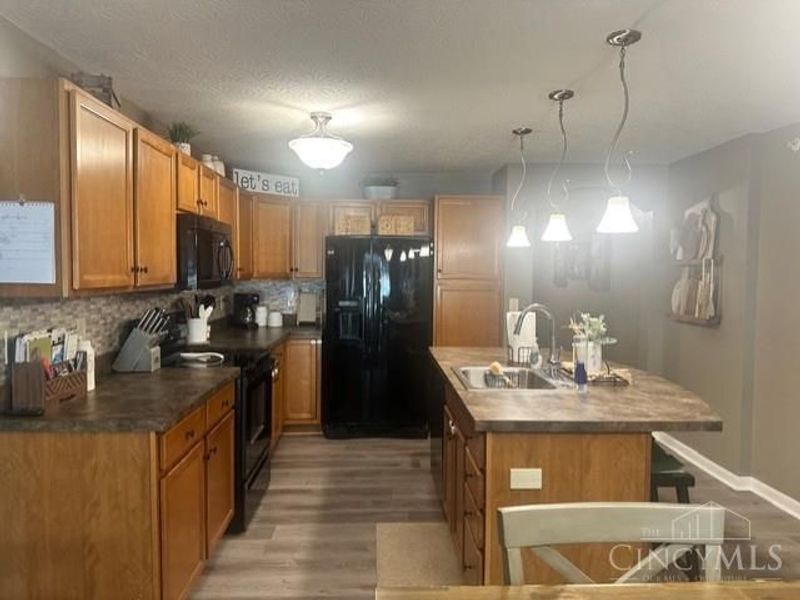 389 Legacy Way, Harrison, OH 45030 Photo 7