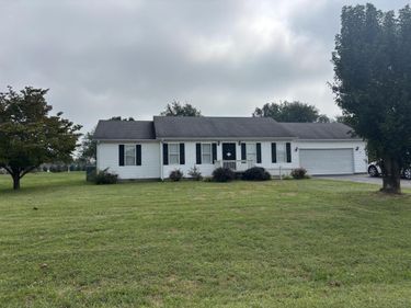 232 Country Drive, Hustonville, KY 40437