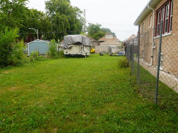 5754 S Maplewood Avenue, Chicago, IL 60629